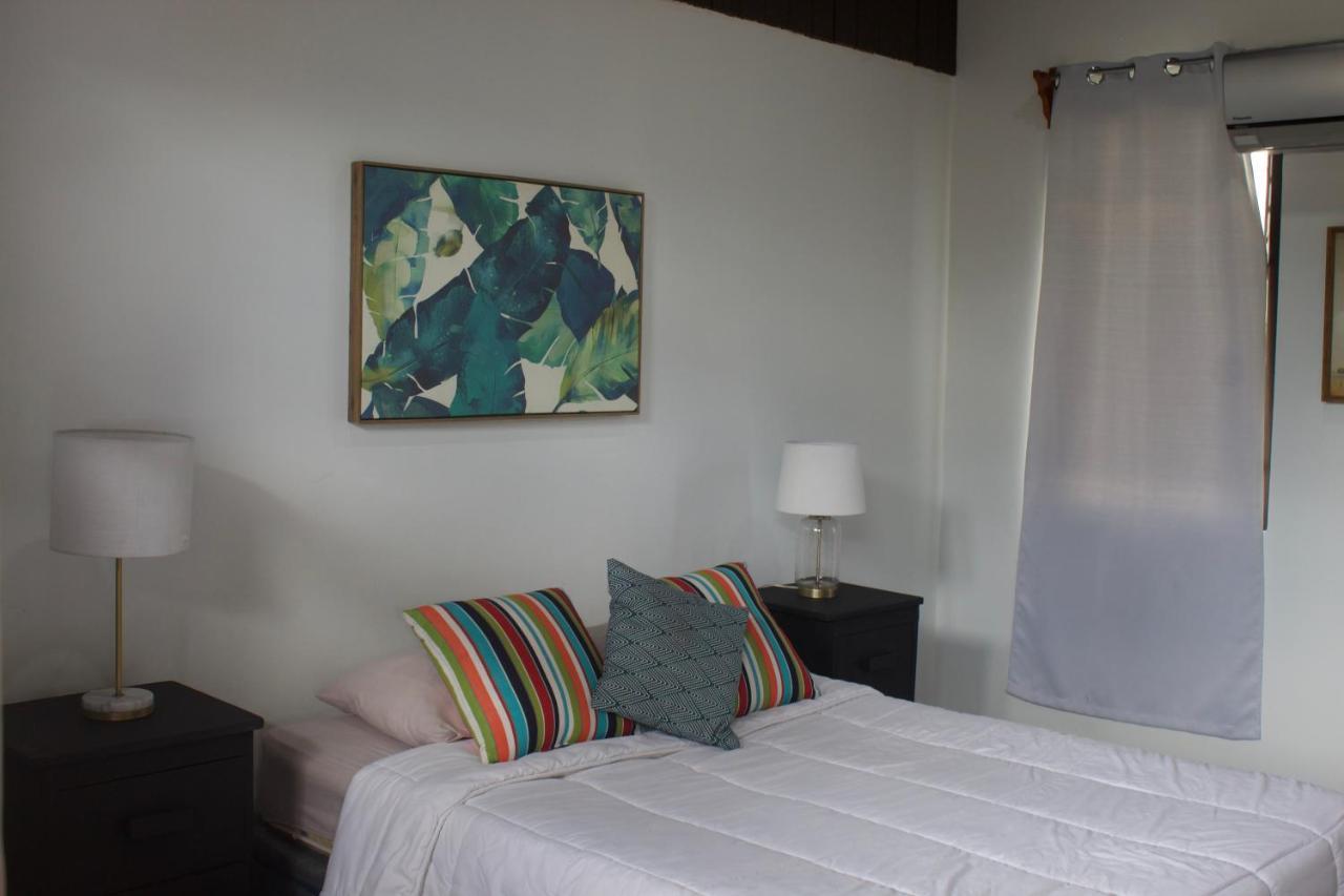 Hotel Canas Exterior photo